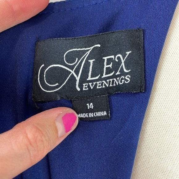 ALEX Evenings Jeweled Cuff Column Formal Gown - Picture 10 of 15